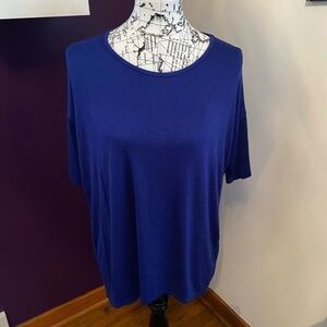 7 for $30 LuLaRoe tshirt